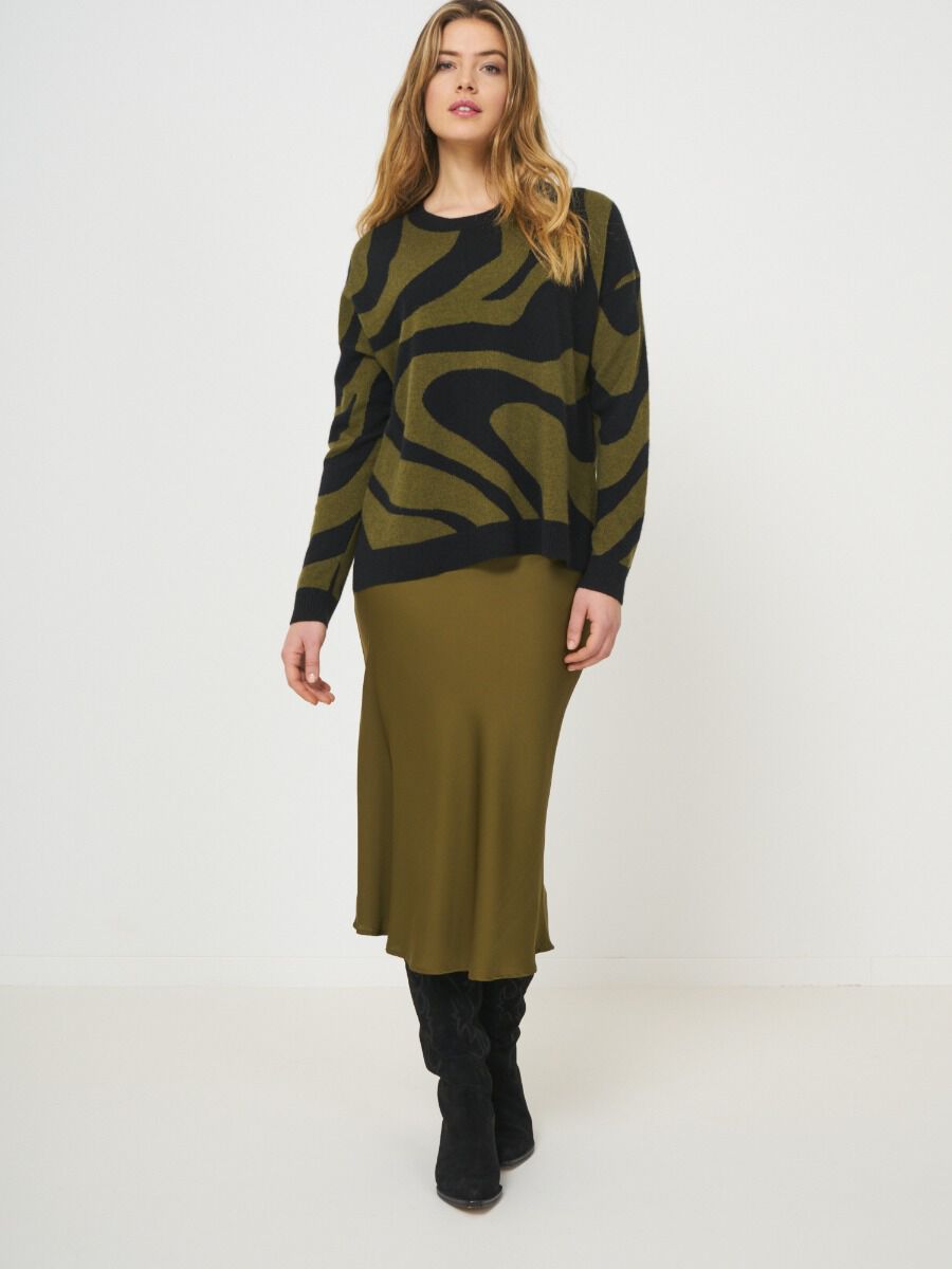 Jupe en soie avec ceinture taille &eacute;lastique image number 3