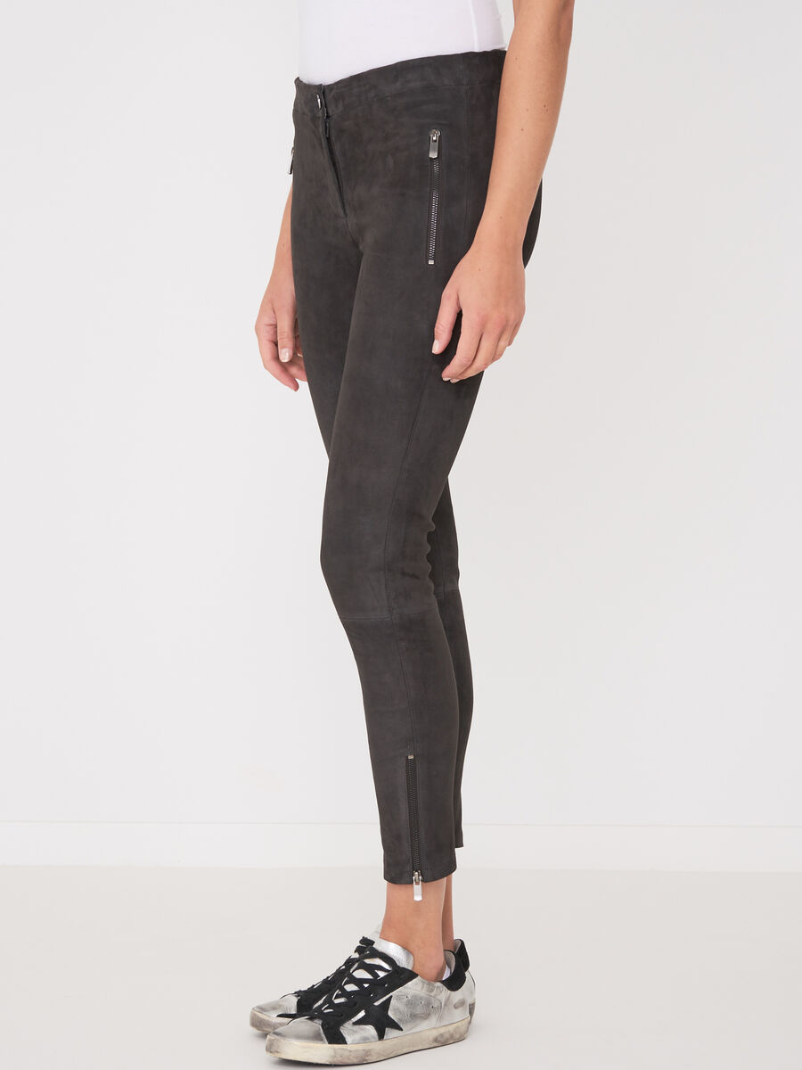 Pantalon en daim image number 15