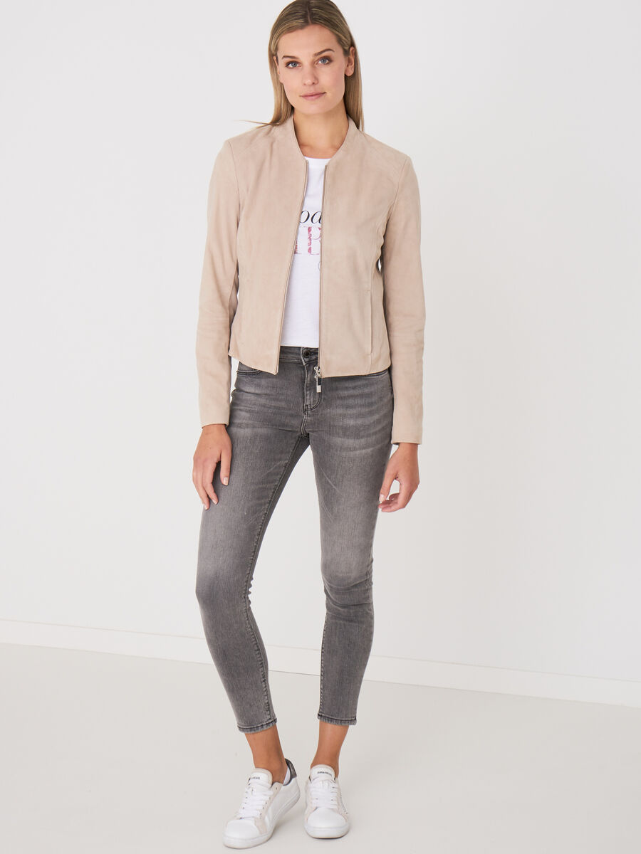 Veste courte en cuir velours image number 3