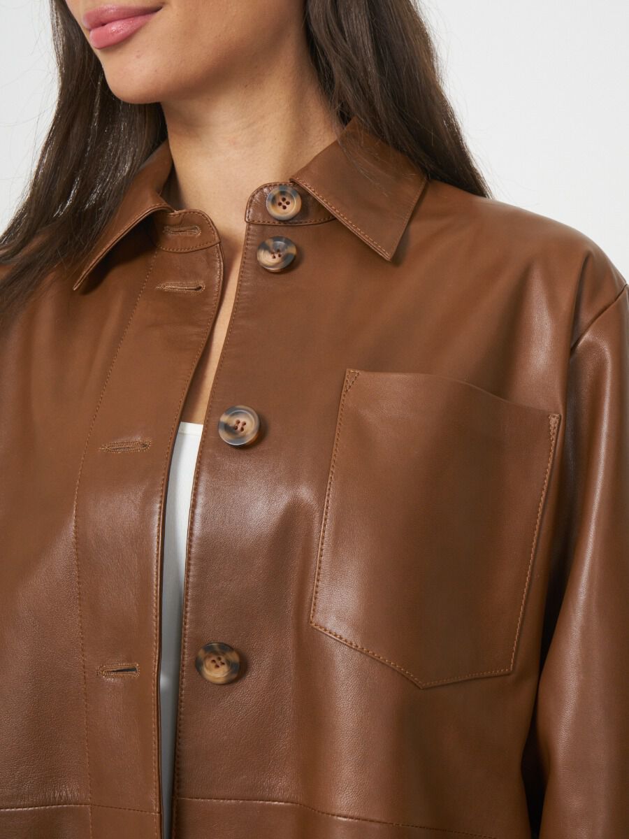 Locker geschnittene Hemdjacke aus Leder image number 2