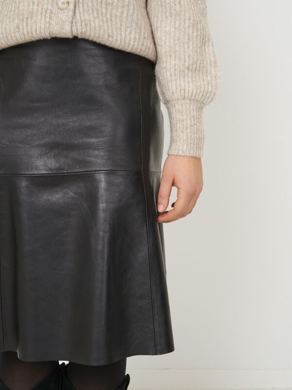 Knee length A-line leather skirt image number 2