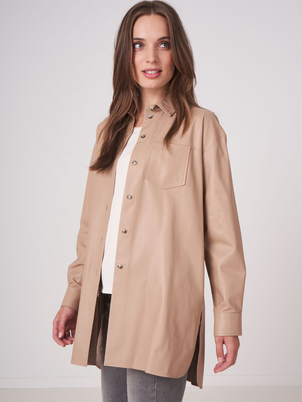 Chemisier long en cuir image number 0
