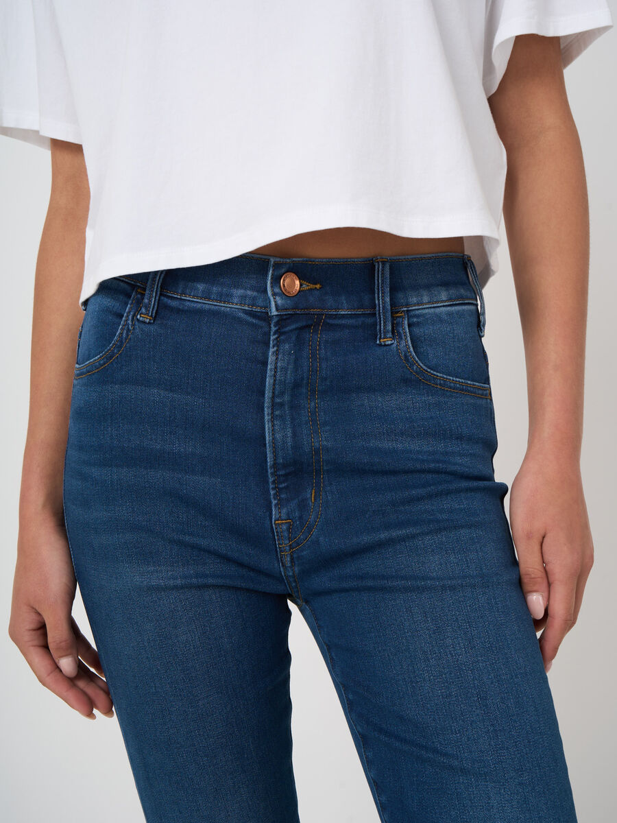 Bootcut Jeans mit Fransen am Saum image number 1