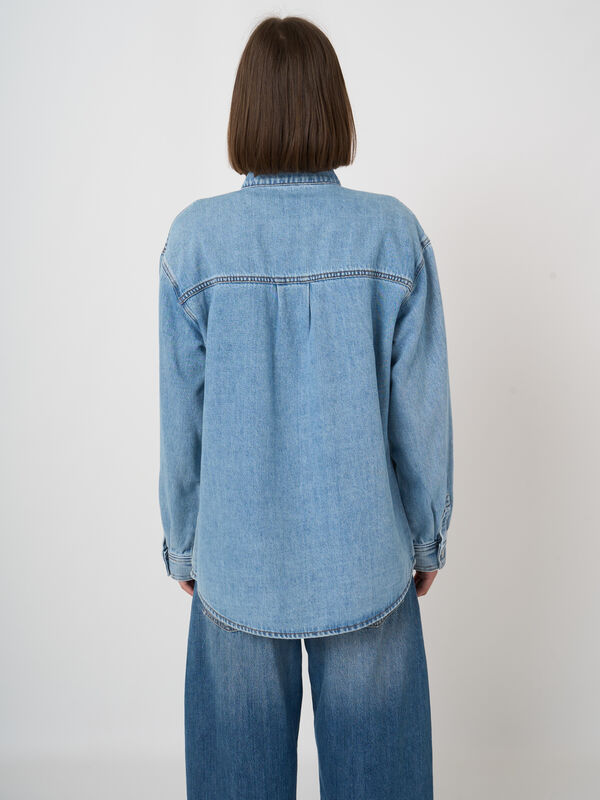 Denim shirt jacket image number 4
