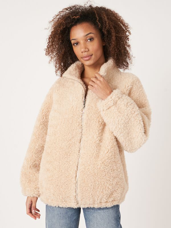 Teddy-Wendejacke mit Zwei-Wege-Reißverschluss image number 2