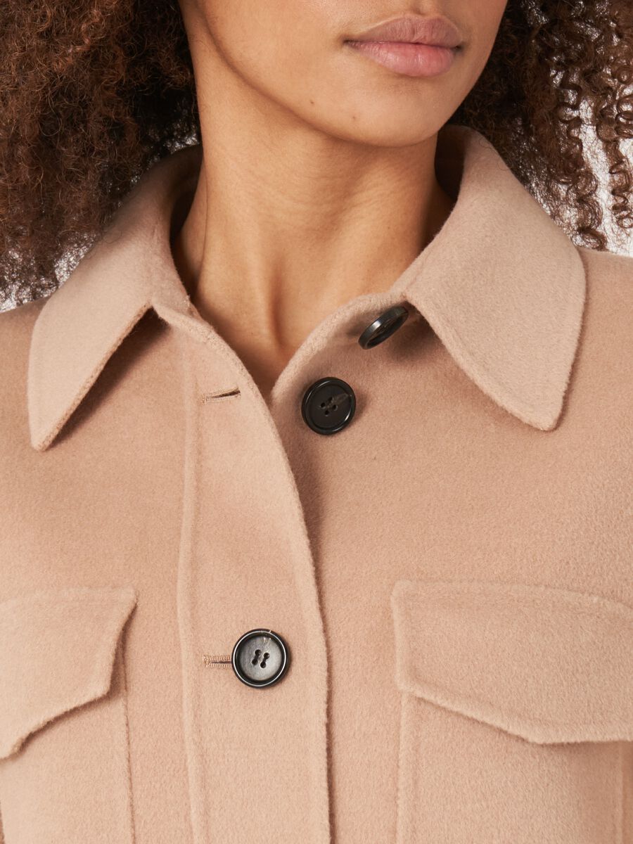 Overhemdjas van wolmix met knopen image number 4