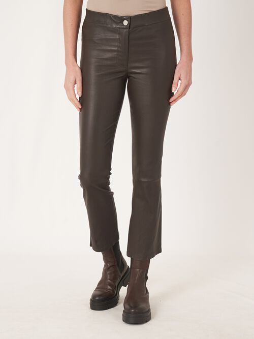Korte bootcut leren broek