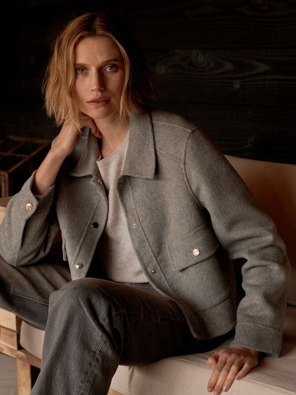 Kurzer Mantel aus Wollmischgewebe image number 6