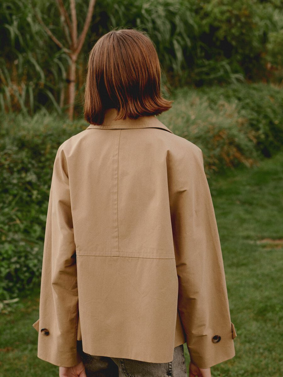 Baumwolljacke mit Knöpfen und Hemdkragen image number 4