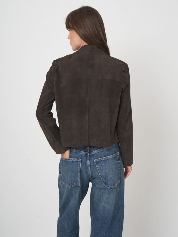 Veste courte femme en daim — col chemise & style repeat image number 5