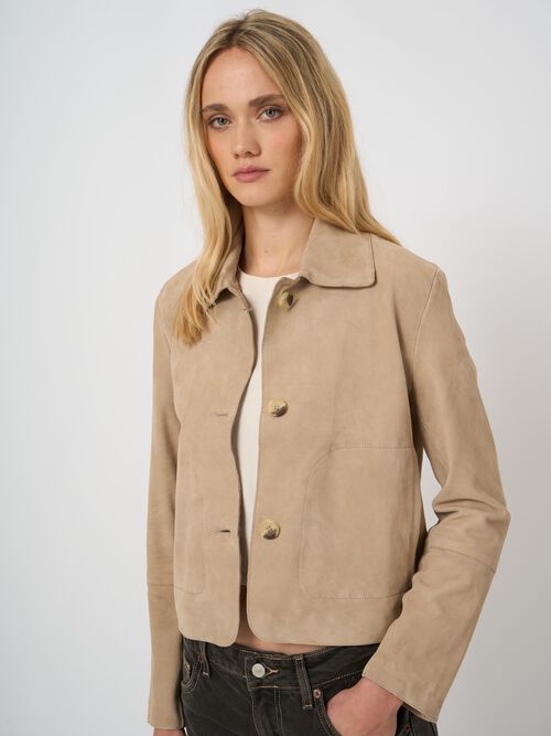 Veste boutonn&eacute;e en daim avec col de chemise