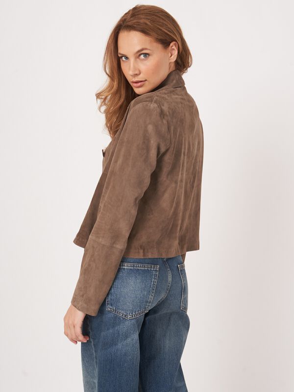 Boxy suède damesjas met knopen en zakken image number 2
