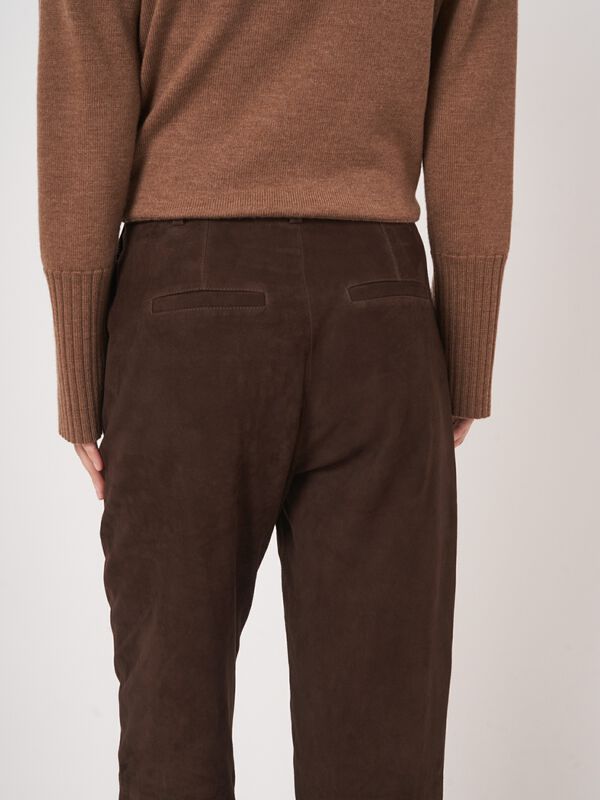 Damenhose Straight Leg aus Ziegenvelours image number 4