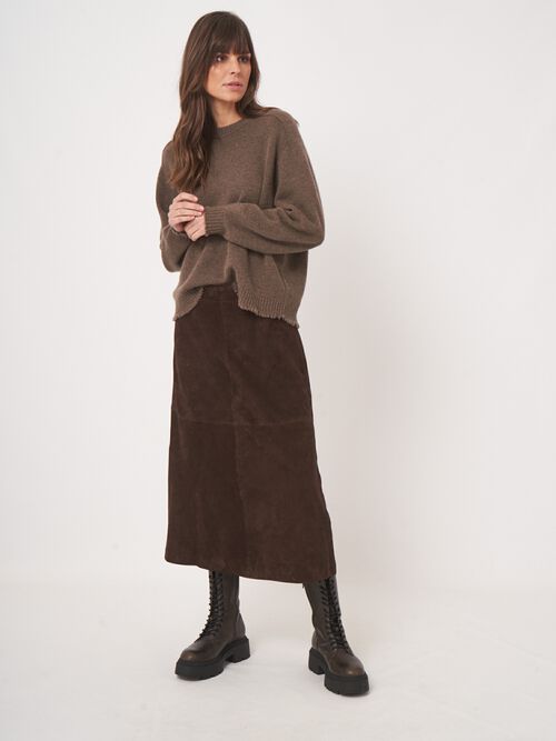 A-lijn suède rok voor dames - midi lengte