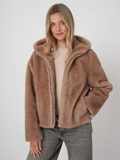 Repeat jas in faux mink - omkeerbaar & comfortabel