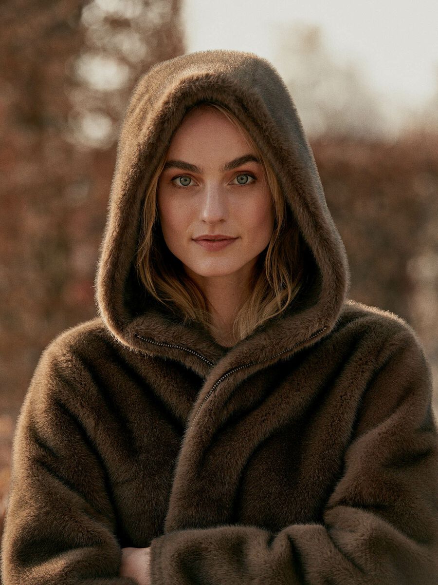 Repeat jas in faux mink - omkeerbaar & comfortabel image number 6