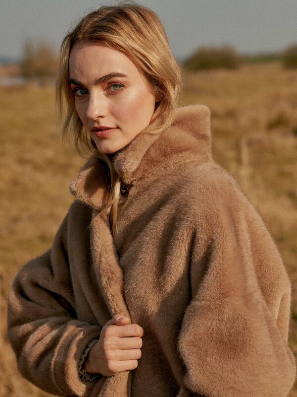 Oversize-Faux-Mink-Jacke image number 2