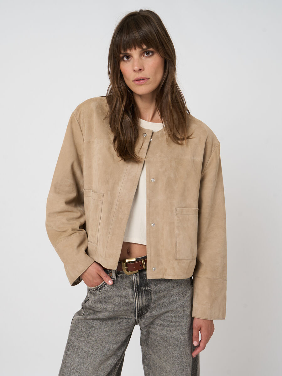 Women&rsquo;s suede goat leather jacket with round collar image number 5