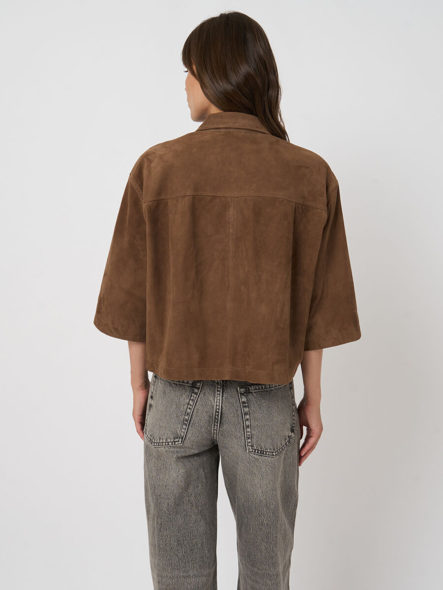 Women&rsquo;s suede shirt jacket with chest pockets image number 7