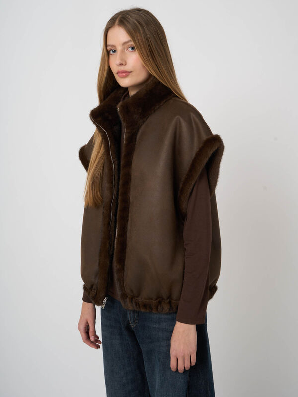 Reversible Faux-Mink Vest with Stand Collar image number 5