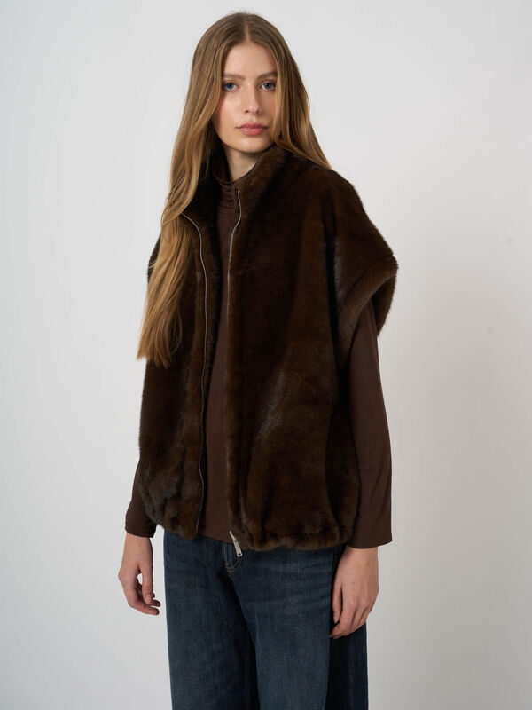 Reversible Faux-Mink Vest with Stand Collar image number 6
