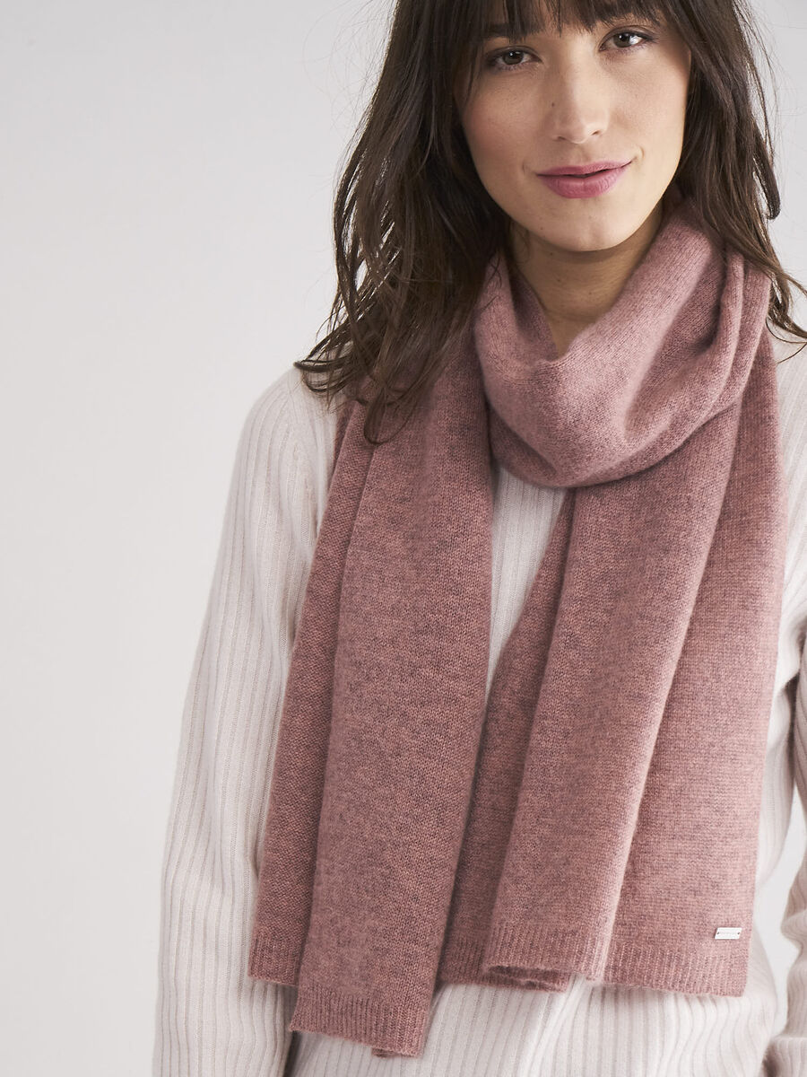&Eacute;charpe en cachemire basique image number 0