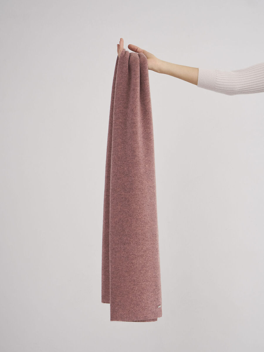 &Eacute;charpe en cachemire basique image number 2