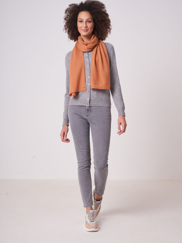 Organic cashmere scarf image number 3
