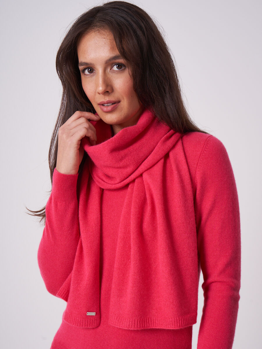 Organic cashmere scarf image number 1