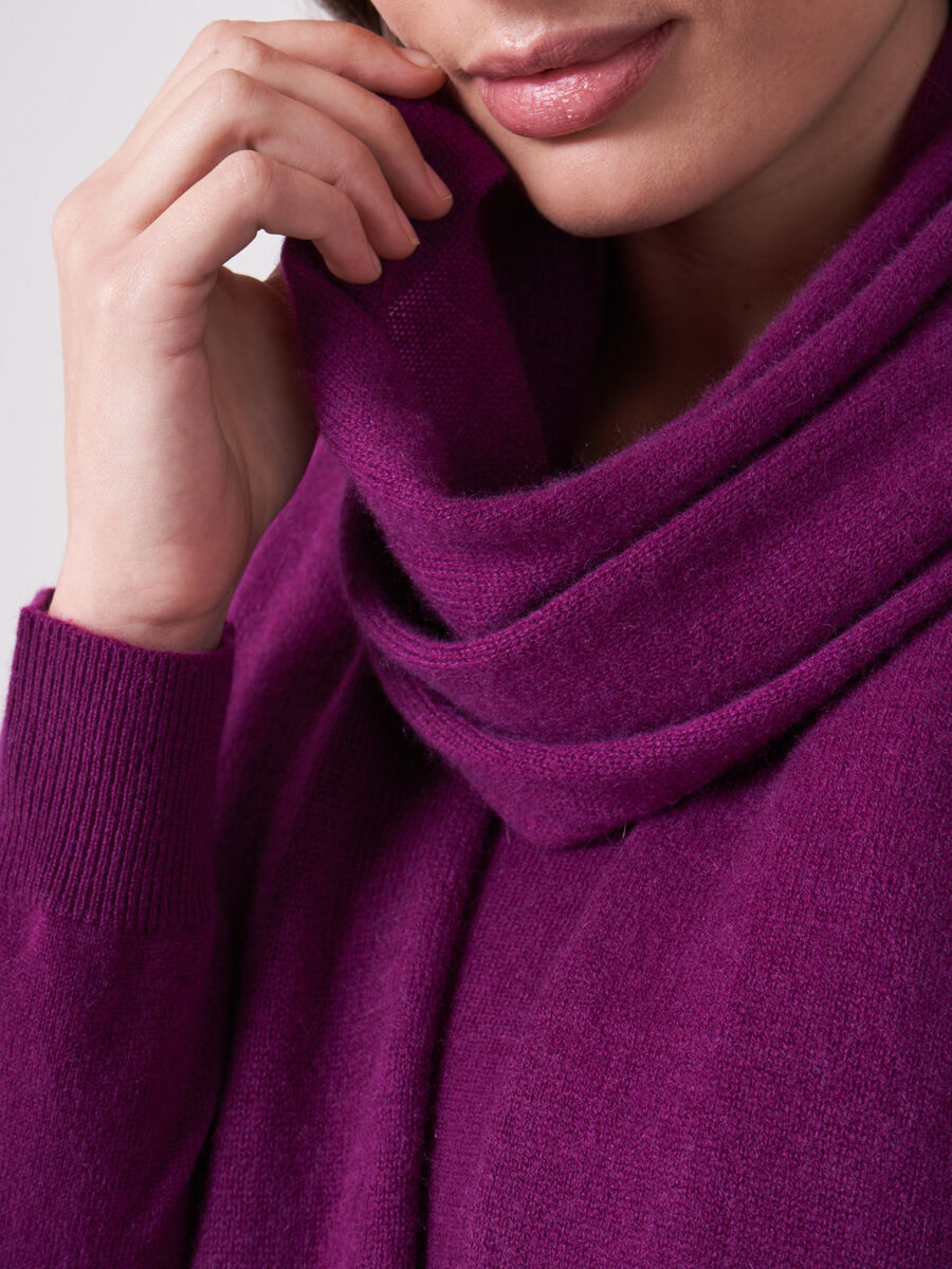 Organic cashmere scarf image number 2