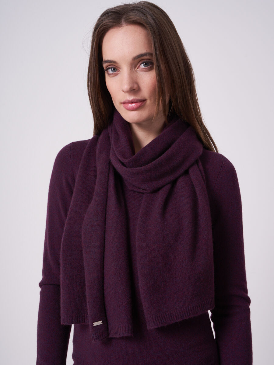 Organic cashmere scarf image number 1