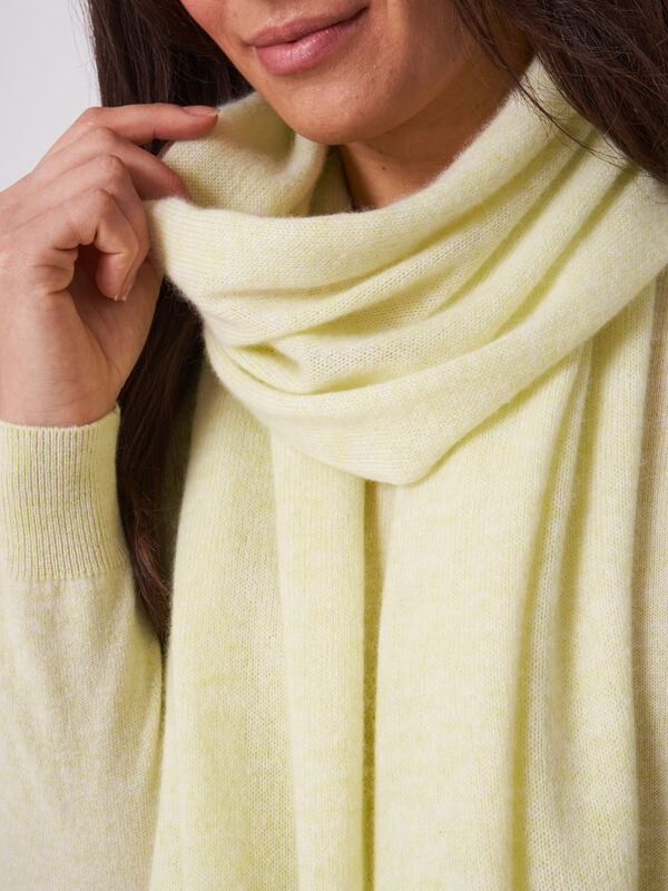 Organic cashmere scarf image number 2