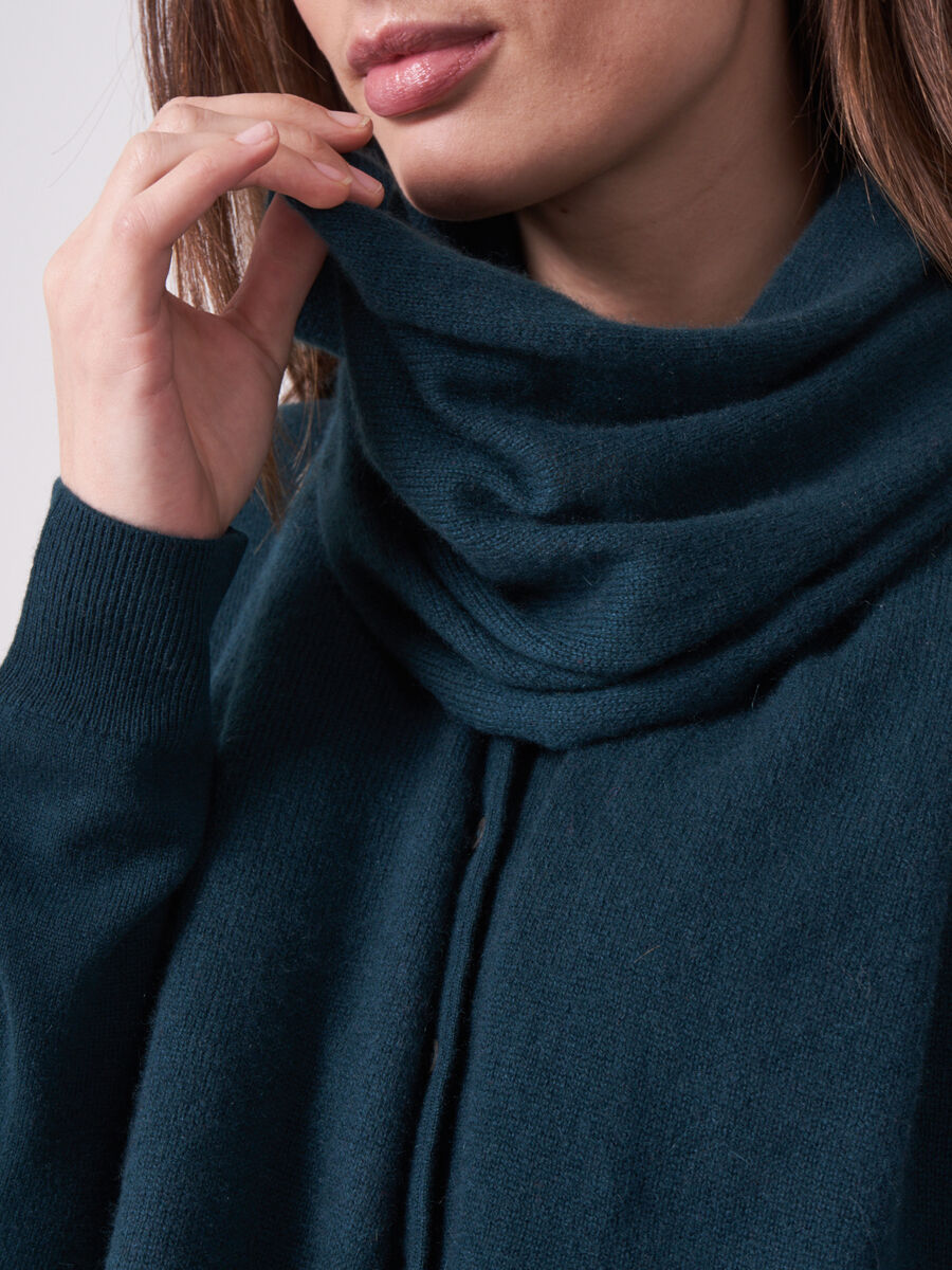Organic cashmere scarf image number 2