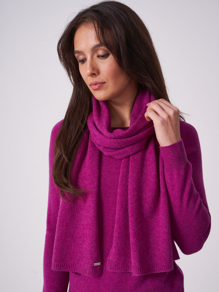 Organic cashmere scarf image number 2