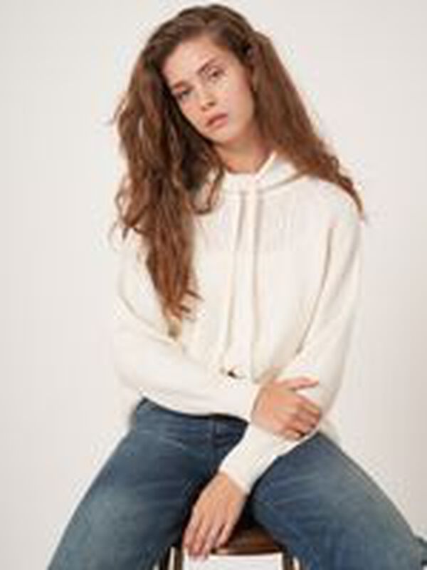 Merino wool sweater with drawstrings image number 0