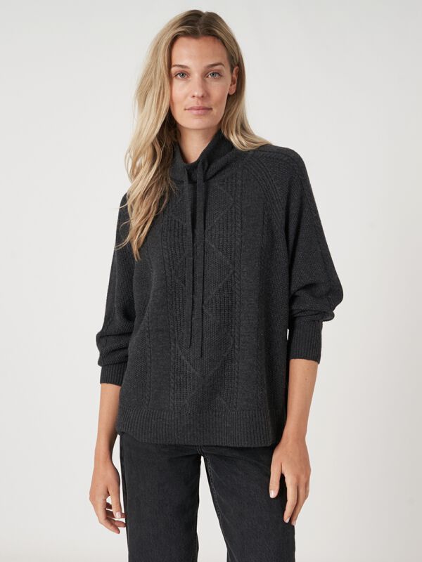 Merino wool sweater with drawstrings image number 1