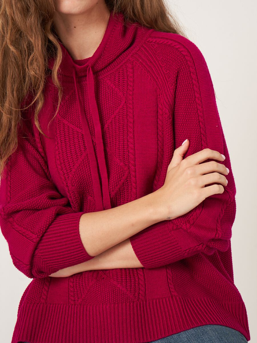 Merino wool sweater with drawstrings image number 2