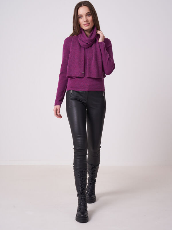 Basic Feinstrick-Pullover aus organischem Kaschmir mit V-Ausschnitt image number 3