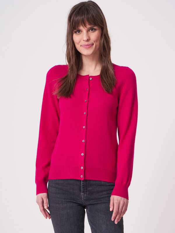 Basic fine knit organic cashmere round neck cardigan image number 0