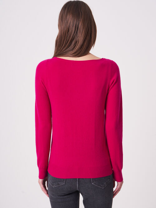 Basic Pullover mit U-Boot-Ausschnitt aus organischem Kaschmir