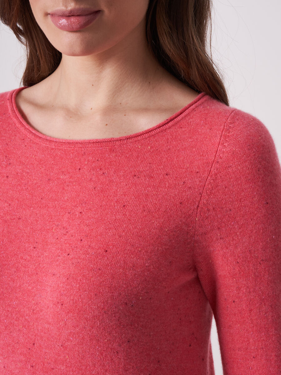 Basic fine knit organic cashmere boat neck sweater image number 2