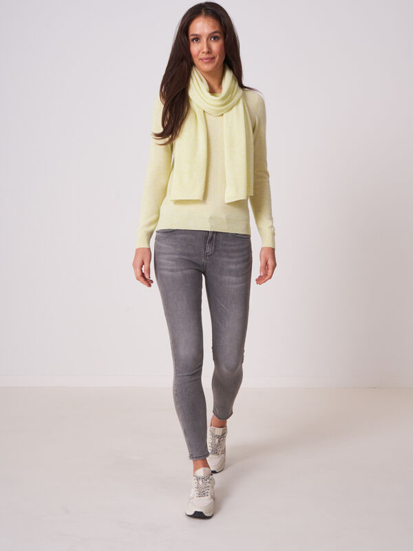 Pull col bateau en cachemire organique image number 3