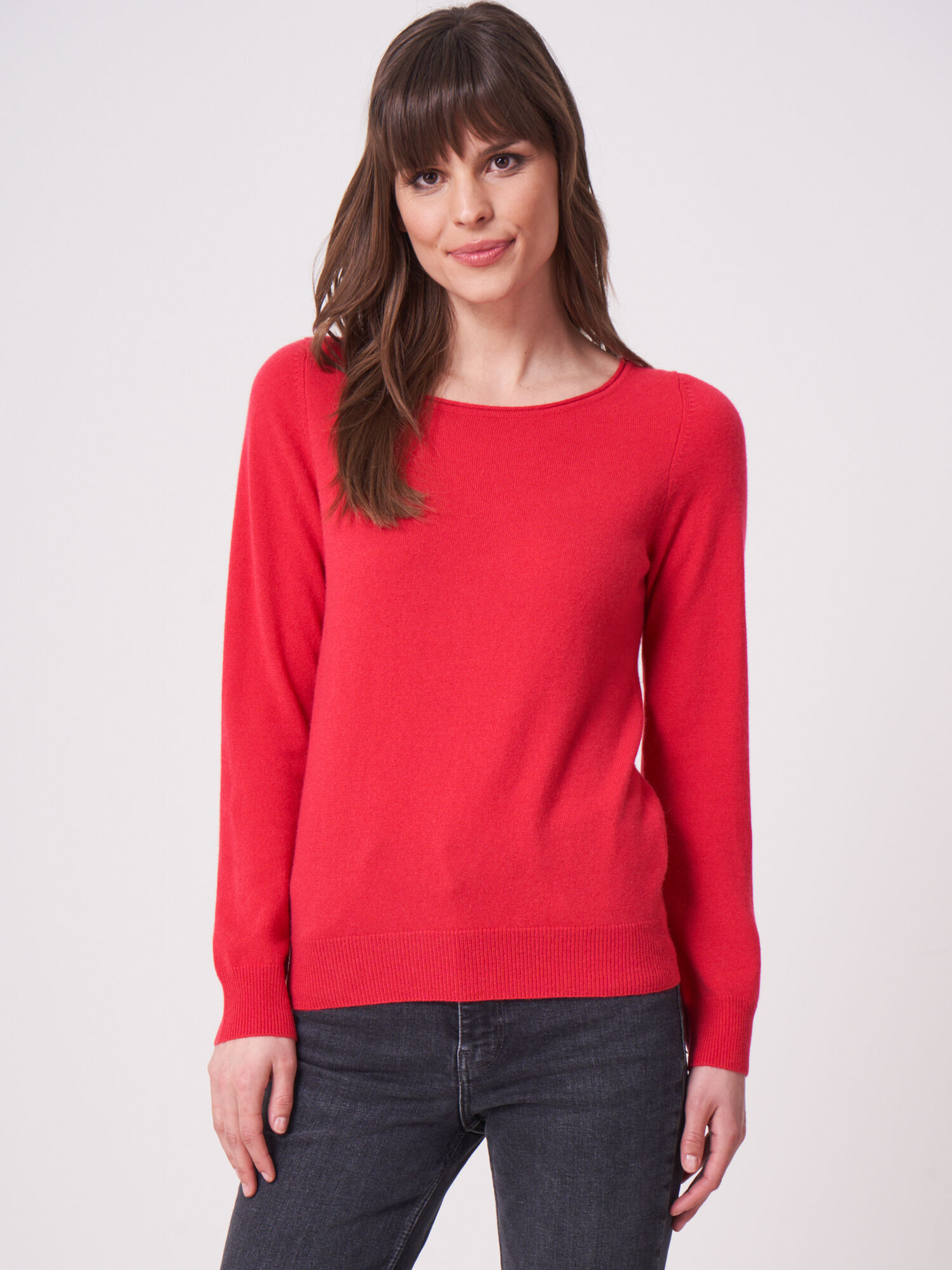 Boat neck cashmere jumper hotsell