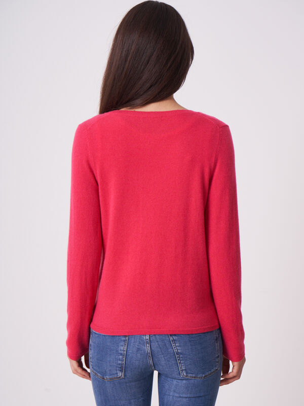 Cardigan à col V en cachemire organique image number 1