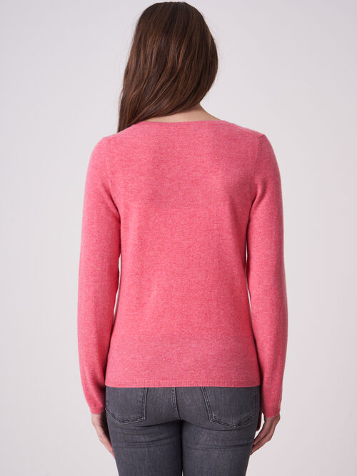 Basic Strickjacke mit V-Ausschnitt aus organischem Kaschmir