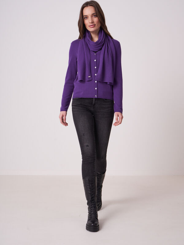 Cardigan à col V en cachemire organique image number 3