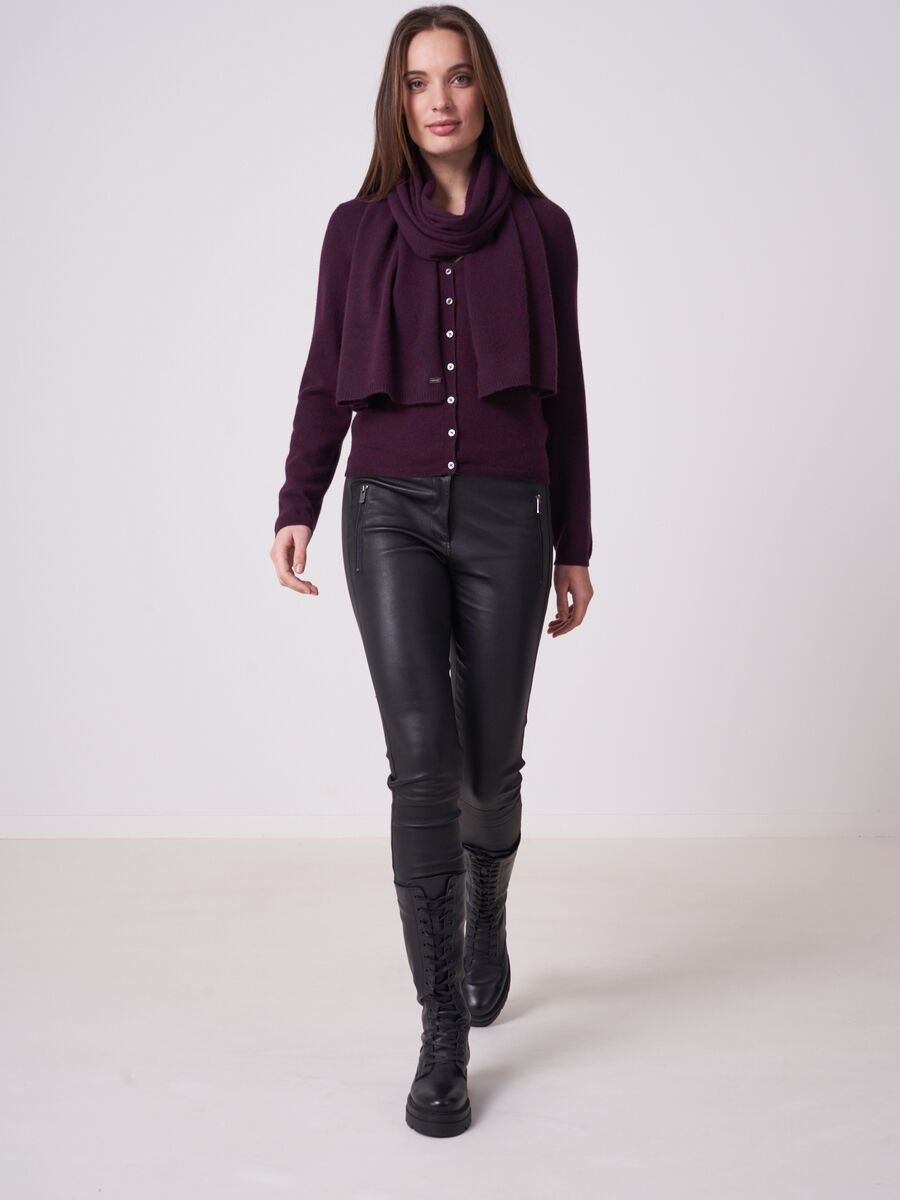 Cardigan à col V en cachemire organique image number 3