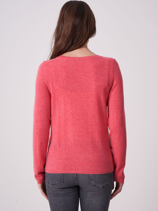 Basic Strickjacke mit V-Ausschnitt aus organischem Kaschmir image number 1