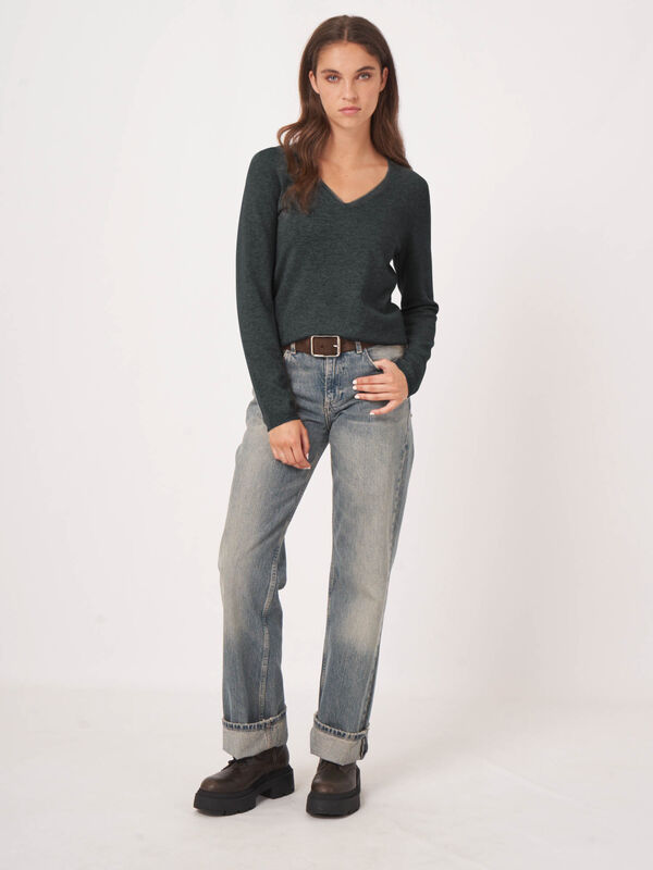 Basic V-Pullover aus Kaschmir-Woll-Mischung image number 0