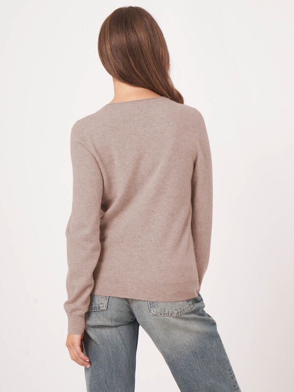 Gilet basique en cachemire mélangé  à col rond image number 3